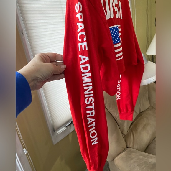 NASA crop top with long sleeves, size L. - Picture 4 of 4